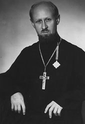 Священник Виктор Голубев