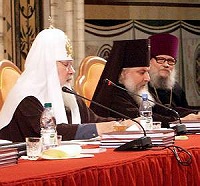 Тезисы доклада Святейшего Патриарха на Епархиальном собрании города Москвы