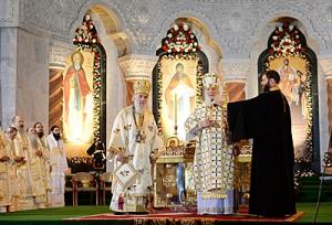 Предстоятели Русской и Сербской Православных Церквей совершили Божественную литургию в белградском соборе святителя Саввы Сербского