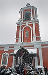 В день памяти св. мученика Трифона Святейший Патриарх совершил богослужение в храме в честь иконы Божией Матери &laquo;Знамение&raquo; в Переяславской слободе
