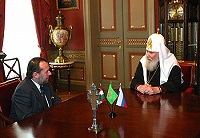 Святейший Патриарх Алексий встретился с послом Республики Венгрия Арпадом Секеем