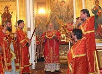 Святейший Патриарх совершил Божественную Литургию и молебен у мощей св. прав. блаженной Матроны Московской в Покровском ставропигиальном монастыре