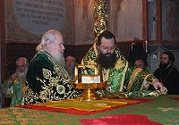 Святейший Патриарх Алексий совершил Божественную литургию в день памяти преподобного Сергия Радонежского