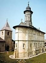"Митрополия Бессарабии"- это церковный раскол в Молдове (комментарий в зеркале СМИ)