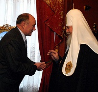 Состоялась встреча Святейшего Патриарха Московского и всея Руси Алексия II с губернатором Вологодской области В. Е. Позгалевым