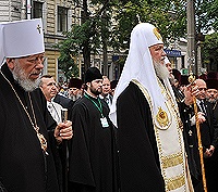 В Симферополе Святейший Патриарх Московский и всея Руси Кирилл ответил на вопросы журналистов