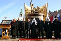 Предстоятель Русской Церкви принял участие в открытии памятника Козьме Минину и князю Дмитрию Пожарскому в Нижнем Новгороде