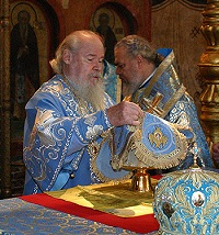 В праздник Успения Пресвятой Богородицы Его Святейшество совершил Божественную литургию в Успенском соборе Московского Кремля