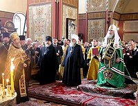 В кафедральном соборе св. Александра Невского в Таллинне Святейшего Патриарха Алексия встречали православные клирики и миряне Эстонии