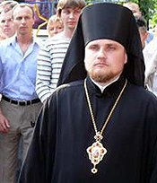 Сто священников Запорожской епархии во главе с правящим архиереем стали донорами и сдали кровь