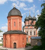 В Высоко-Петровском монастыре открылась выставка под открытым небом &laquo;Окно в рай&raquo;