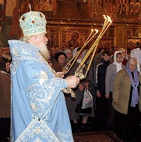В праздник Введения Пресвятой Богородицы во храм Предстоятель Русской Православной Церкви совершил Божественную литургию в Успенском соборе Кремля