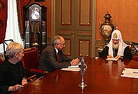 Святейший Патриарх Кирилл встретился с ректором Российской академии государственной службы В.К. Егоровым