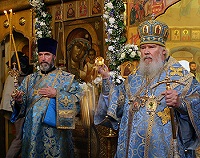 Святейший Патриарх Московский и всея Руси Алексий II совершил Божественную литургию в Казанском соборе на Красной площади Святейший Патриарх Московский и всея Руси Алексий II совершил Божественную литургию в Казанском соборе на Красной площади