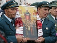 Ющенко отмечает праздник Покрова Богородицы как день создания бандеровской "Украинской повстанческой армии"