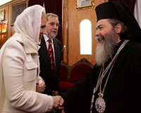 Патриарх Иерусалимский Феофил наградил Юлию Тимошенко орденом Святогробского Братства