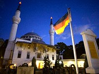 Большинство жителей Германии выступают против запрета на строительство минаретов