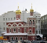 Старинный храм в центре Москвы предлагают поставить на домкраты