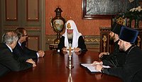 Святейший Патриарх Кирилл принял председателя польской Христианской общественной ассоциации Казимира Моравски
