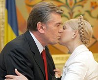 Ющенко назвал Блок Юлии Тимошенко сектой, а его лидеров — «божками»
