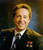 Патриаршее поздравление летчику-космонавту СССР В.В. Аксенову с 75-летием со дня рождения