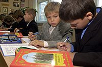 Экс-министр обороны Молдавии предлагает провести референдум по вопросу изучения Православия в школах