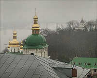 Святейший Патриарх Кирилл совершил молитву перед чудотворным образом Пресвятой Богородицы в Крестовоздвиженском храме Киево-Печерской лавры