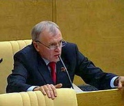 Депутат от коммунистов вновь пытается устранить слово «Бог» из гимна России