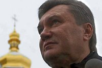 Украинские униаты возмущаются тем, что В.Янукович в день инаугурации не стал устраивать подобно Ющенко экуменическую молитву в Софийском соборе