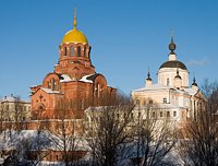 В Великий вторник Предстоятель Русской Церкви совершил Литургию Преждеосвященных Даров в Покровском женском монастыре в Хотьково