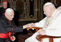 Папа Римский Бенедикт XVI совершил мессу в память о своем предшественнике - Иоанне Павле II