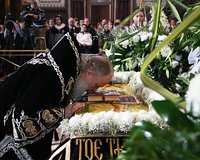 Святейший Патриарх Кирилл совершил утреню Великой субботы в Храме Христа Спасителя
