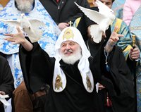 В праздник Благовещения Пресвятой Богородицы Святейший Патриарх Кирилл совершил Божественную литургию в Благовещенском соборе Московского Кремля
