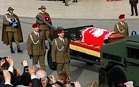 В Кракове простились с четой Качиньских