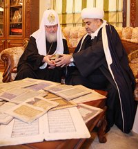 Святейший Патриарх Кирилл посетил Духовное управление мусульман Кавказа