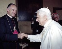 Кардинал Каспер заявил, что переговоры между Ватиканом и Обществом св. Пия X могут быть успешными только при условии, что традиционалисты примут решения II Ватиканского собора