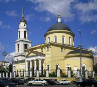 Святейший Патриарх Кирилл совершил Божественную литургию в храме Вознесения Господня у Никитских ворот