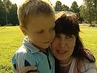 В Финляндии отклонили жалобу Риммы Салонен на запрет ее сыну говорить по-русски, молиться и носить крестик