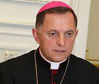 Римо-католики Украины пригласили Папу Римского посетить страну в 2012 году
