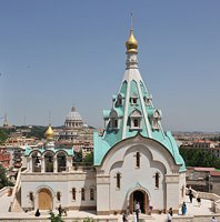 Болгарская Православная Церковь передала русскому храму в Риме частицу Животворящего Креста Господня