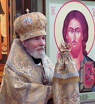 Патриаршее поздравление архиепископу Керченскому Анатолию с 80-летием со дня рождения