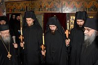 Братия покидает монастырь Црна-Река в знак протеста против отстранения епископа Артемия от управления Рашско-Призренской епархией
