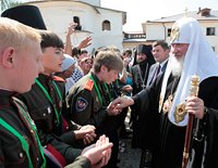 В завершение визита в Тверскую епархию Святейший Патриарх Кирилл посетил Центр духовного развития детей и молодежи г. Старица