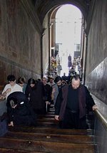В Риме осквернили лестницу, по которой Христос поднимался на суд Пилата