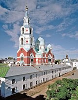 В канун дня памяти преподобных Сергия и Германа, Валаамских чудотворцев, Предстоятель Русской Церкви совершил всенощное бдение в Спасо-Преображенском соборе Валаамского монастыря