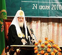Выступление Святейшего Патриарха Кирилла перед преподавателями и студентами Днепропетровского национального университета им. Олеся Гончара