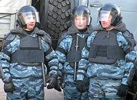 Московский ОМОН поможет Русской Православной Церкви доставить помощь погорельцам