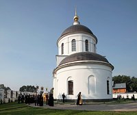 Предстоятель Русской Церкви совершил великое освящение храма Живоначальной Троицы в Стефано-Махрищском монастыре