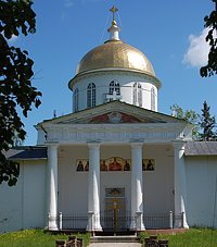 В канун праздника Преображения Господня Святейший Патриарх Кирилл возглавил всенощное бдение в Свято-Успенском Псково-Печерском монастыре