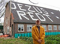 Голландский суд вынес штрафные санкции фермеру за оригинальный способ христианской проповеди